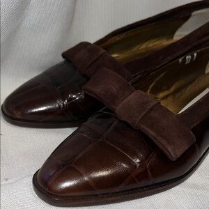 Vintage Joan & David Loafer Flats in Dark Brown Croc Patent Leather with Bow